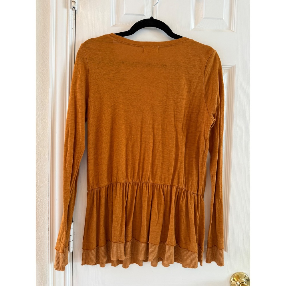 Anthropologie t.la Peplum V Neck Long Sleeve Top Rust Caramel NWT Medium - Picture 4 of 8